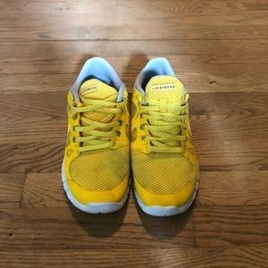 Nike Freerun Livestrong Shoes